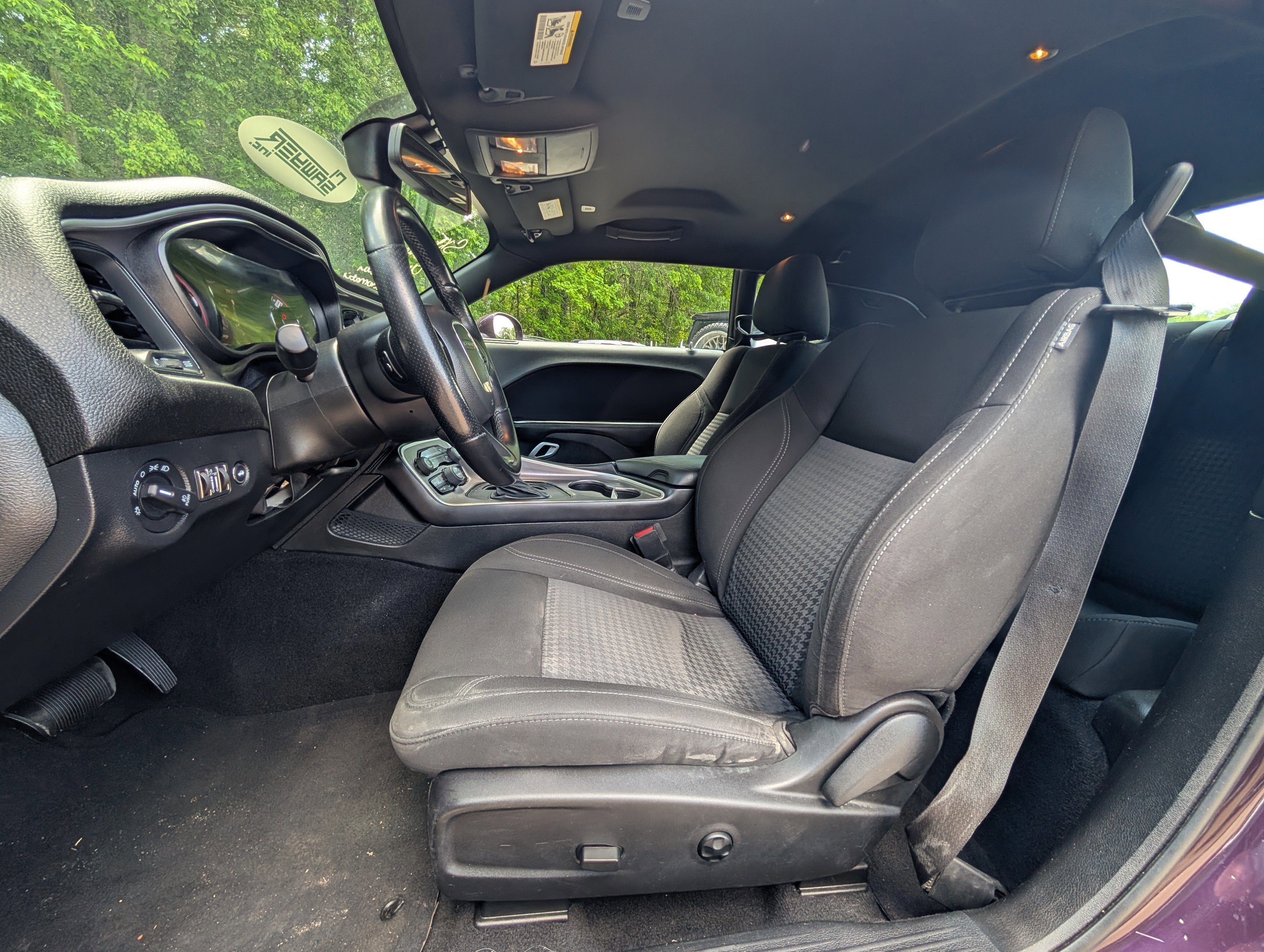2021 Dodge Challenger SXT