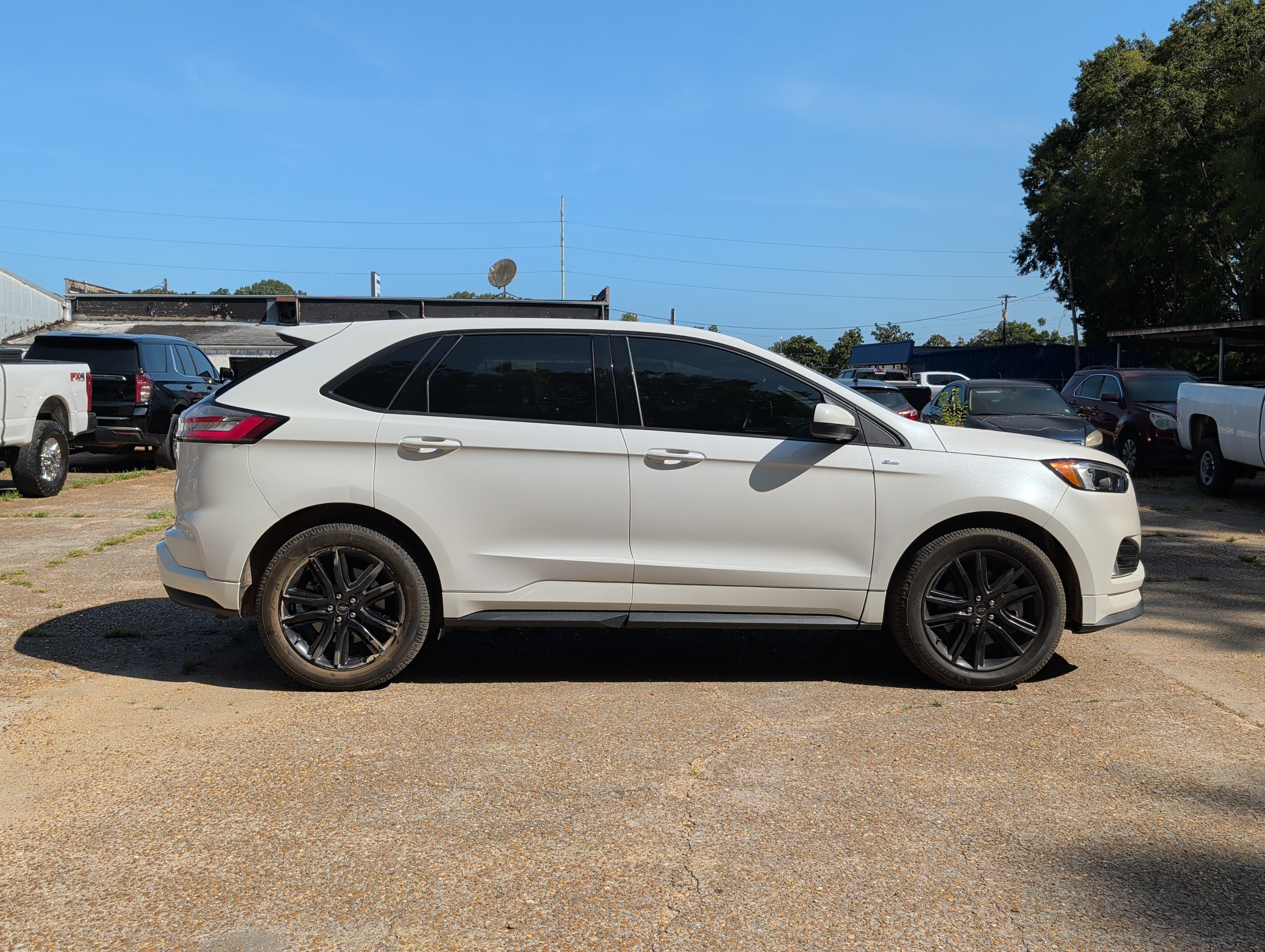 2022 Ford Edge SEL