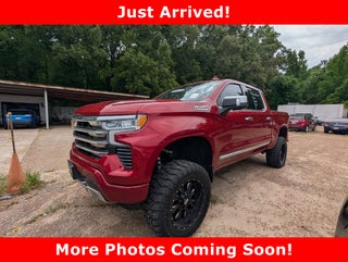 2023 Chevrolet Silverado 1500 High Country