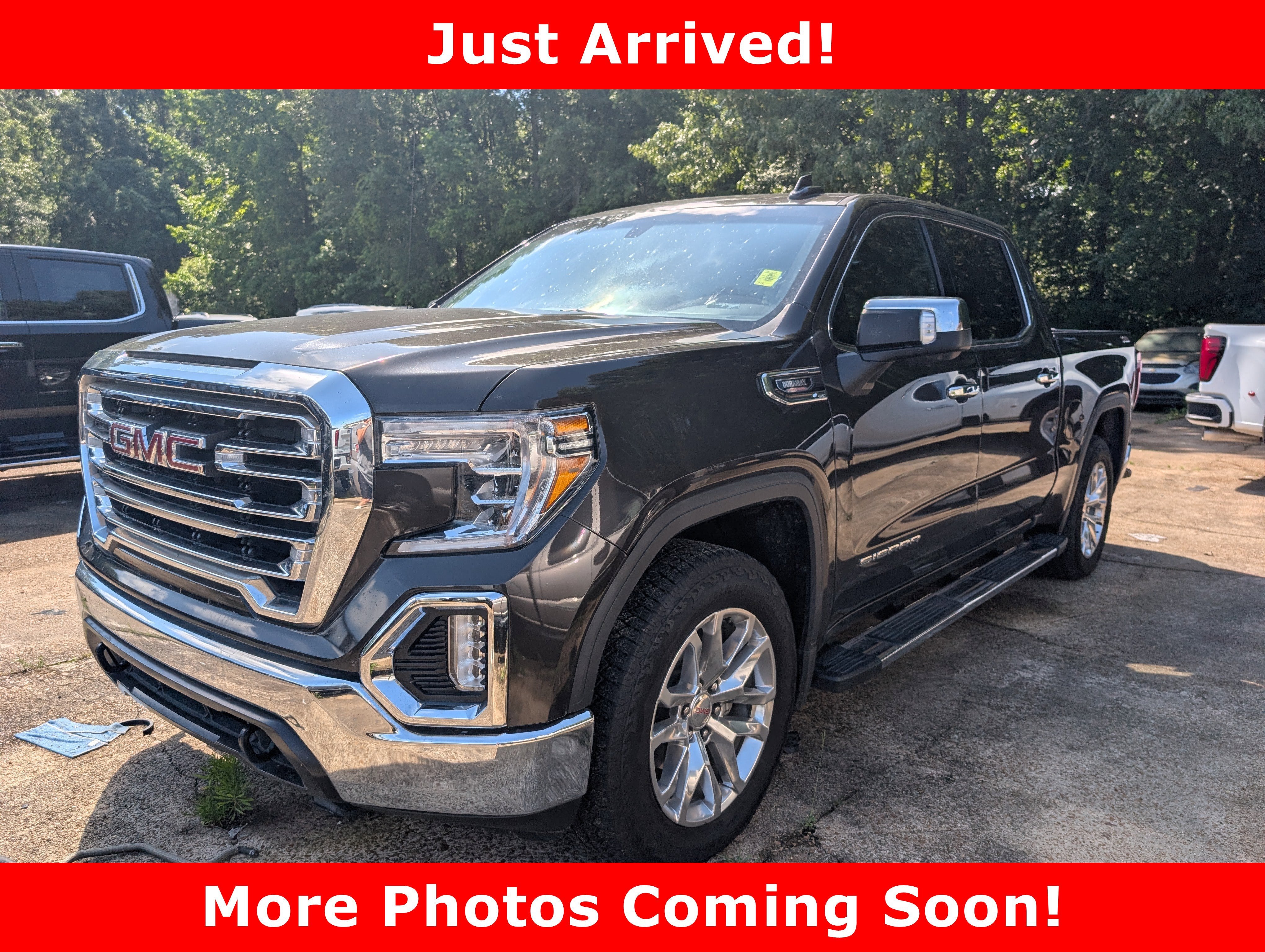 2021 GMC Sierra 4WD Crew Cab Short Box SLT's photo