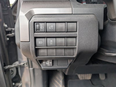 2024 Toyota Tacoma 4WD SR5