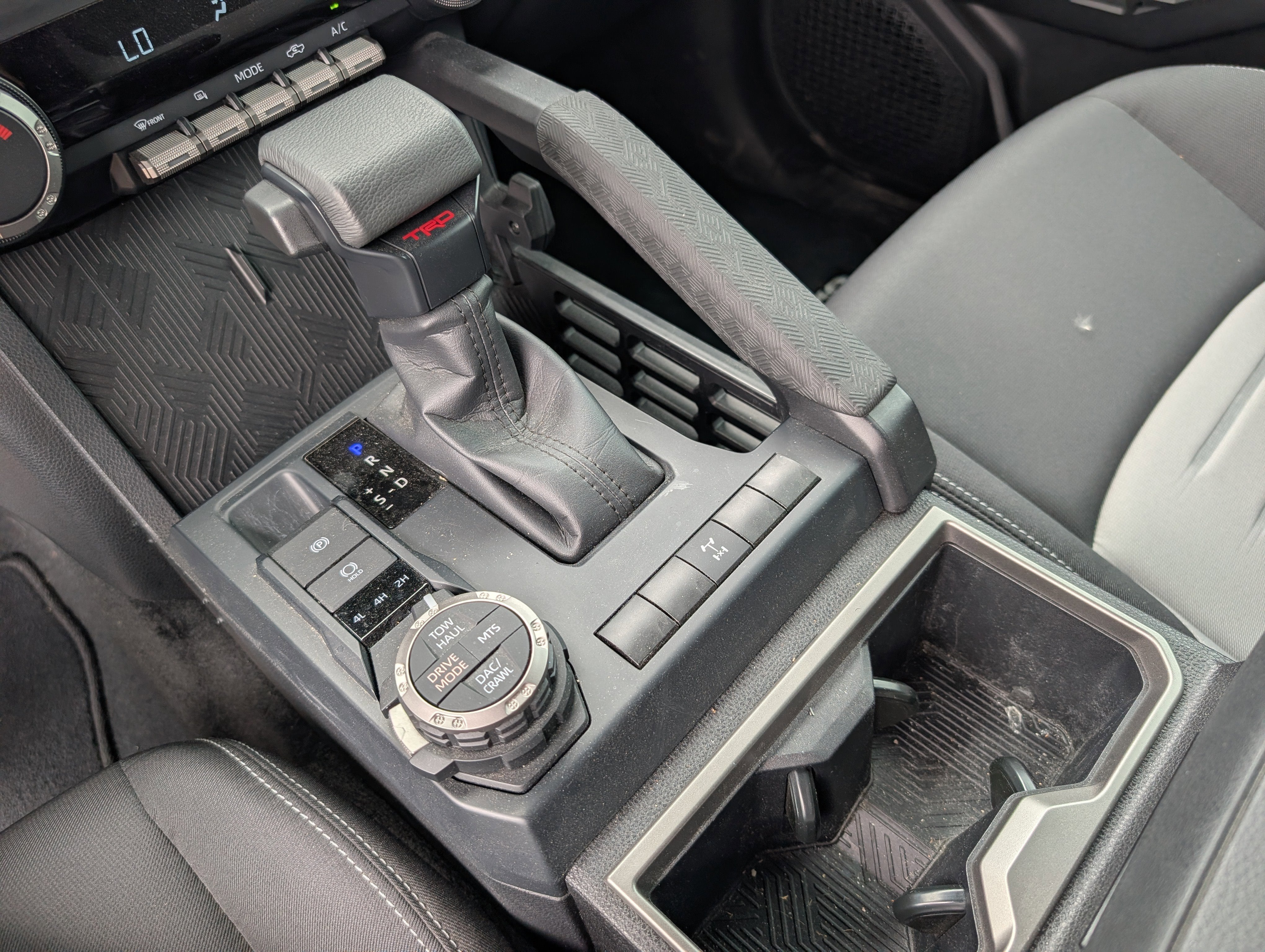 2024 Toyota Tacoma 4WD SR5