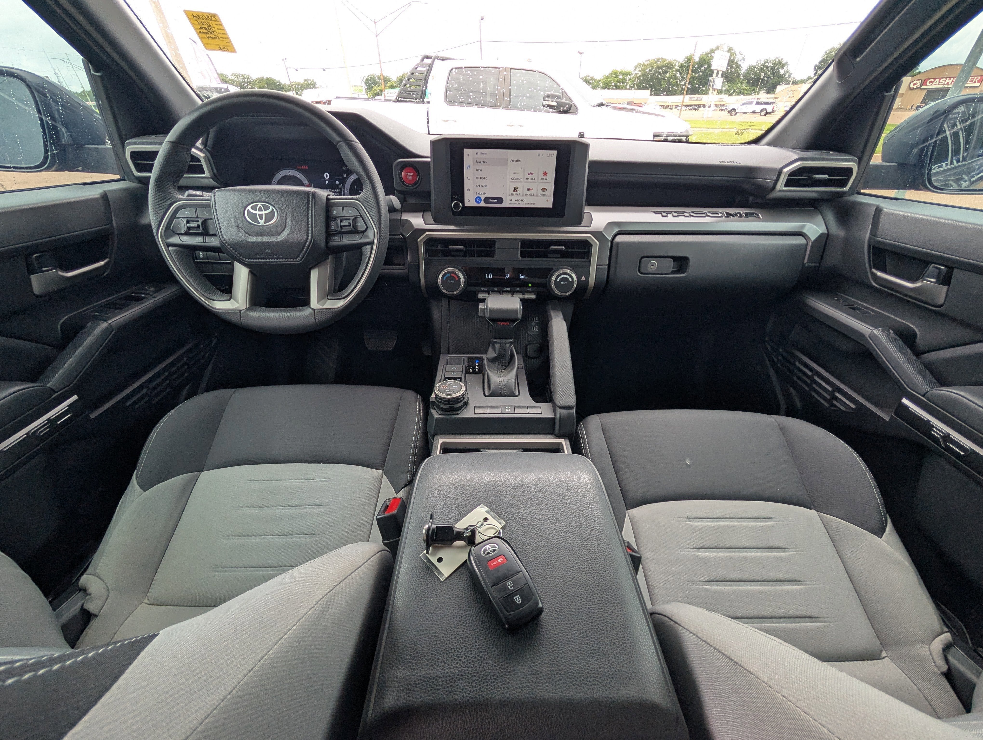 2024 Toyota Tacoma 4WD SR5