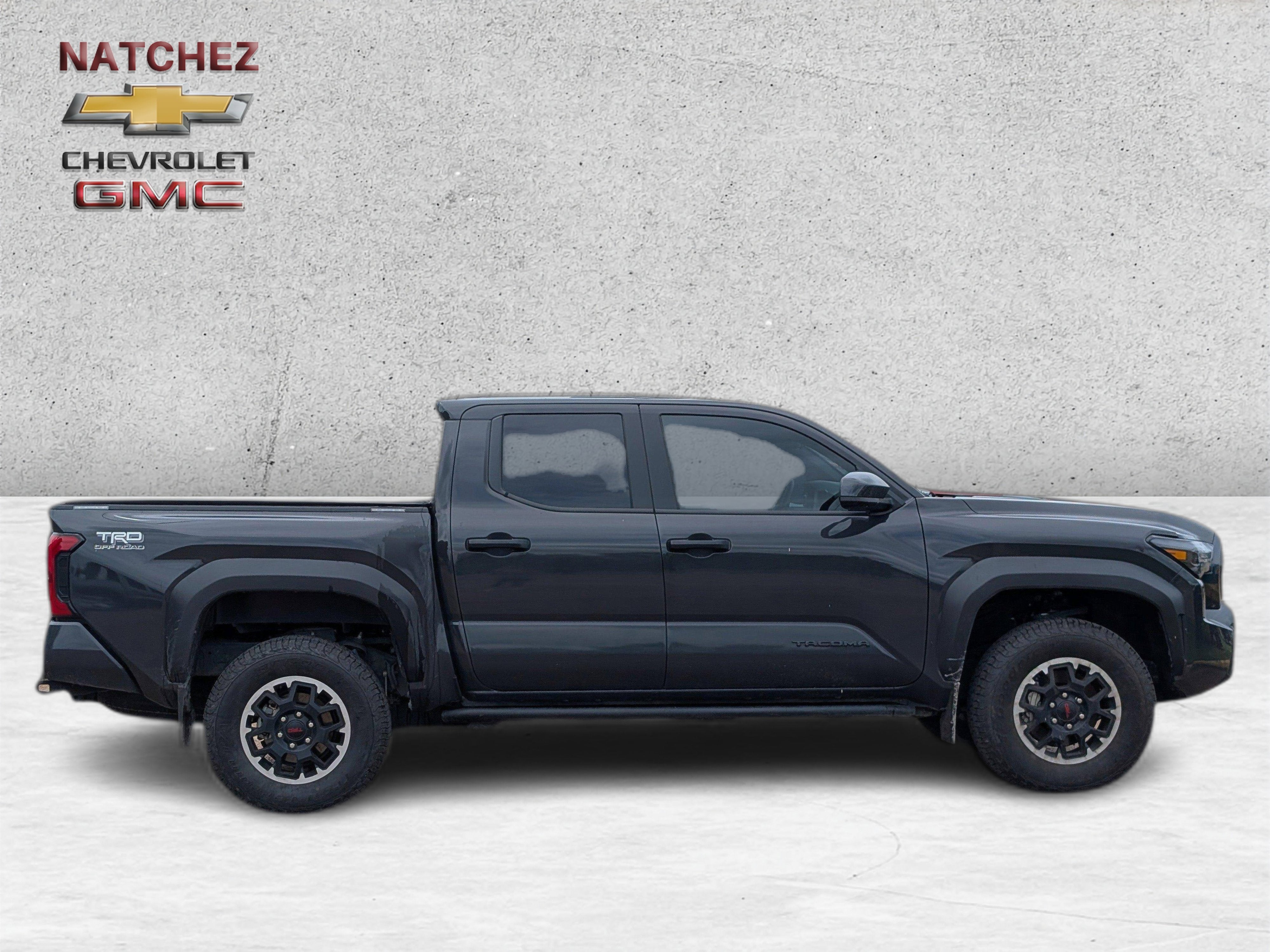2024 Toyota Tacoma 4WD SR5