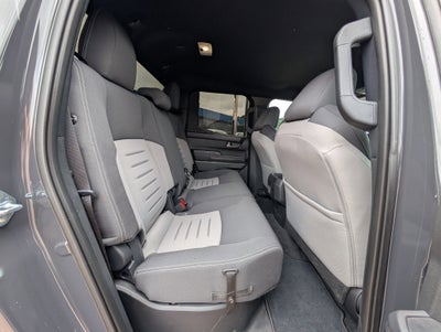 2024 Toyota Tacoma 4WD SR5