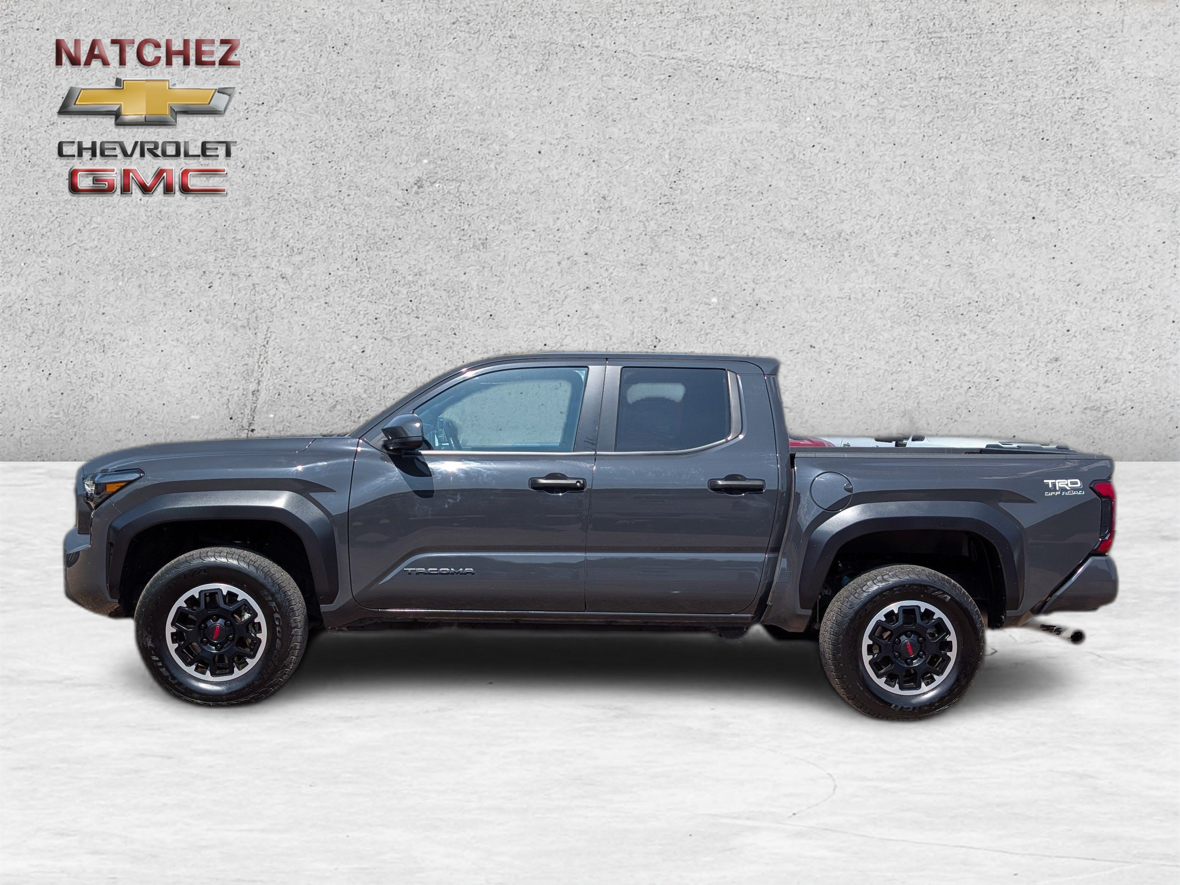2024 Toyota Tacoma 4WD SR5