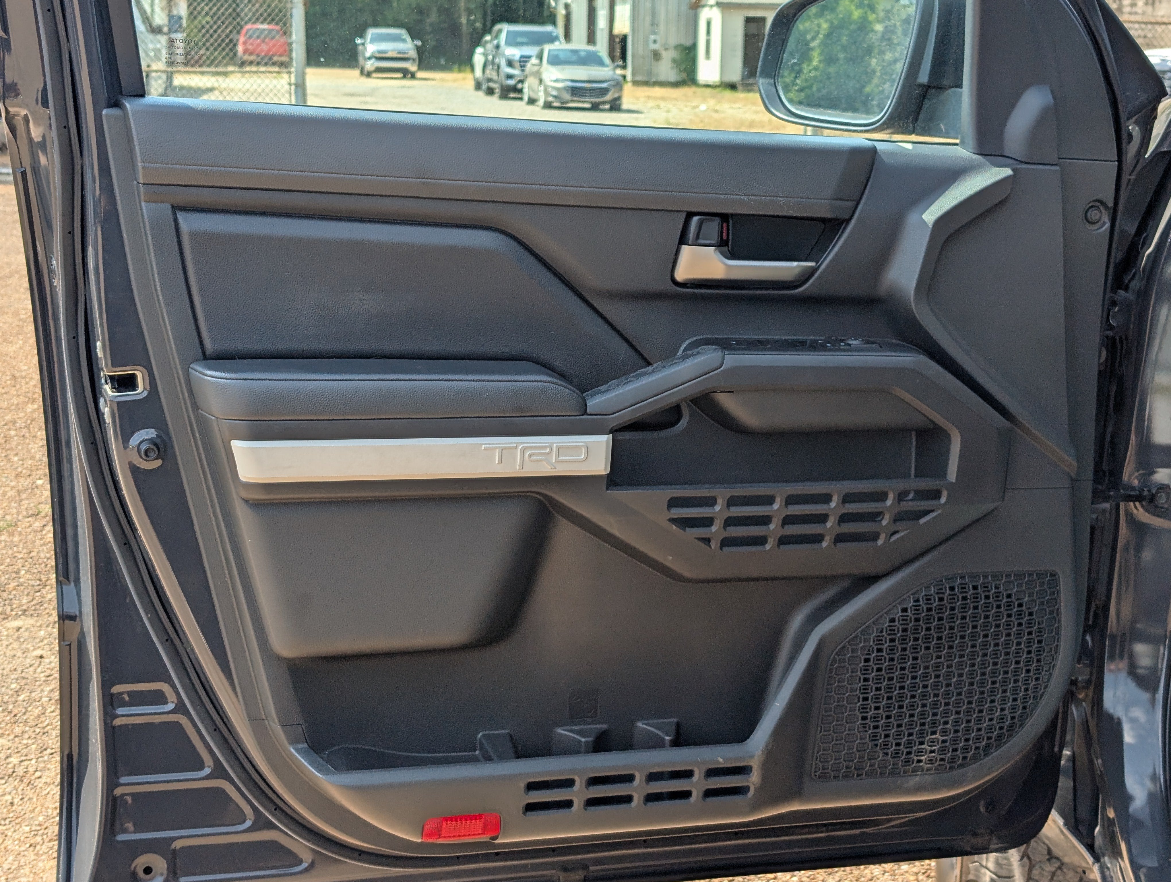 2024 Toyota Tacoma 4WD SR5