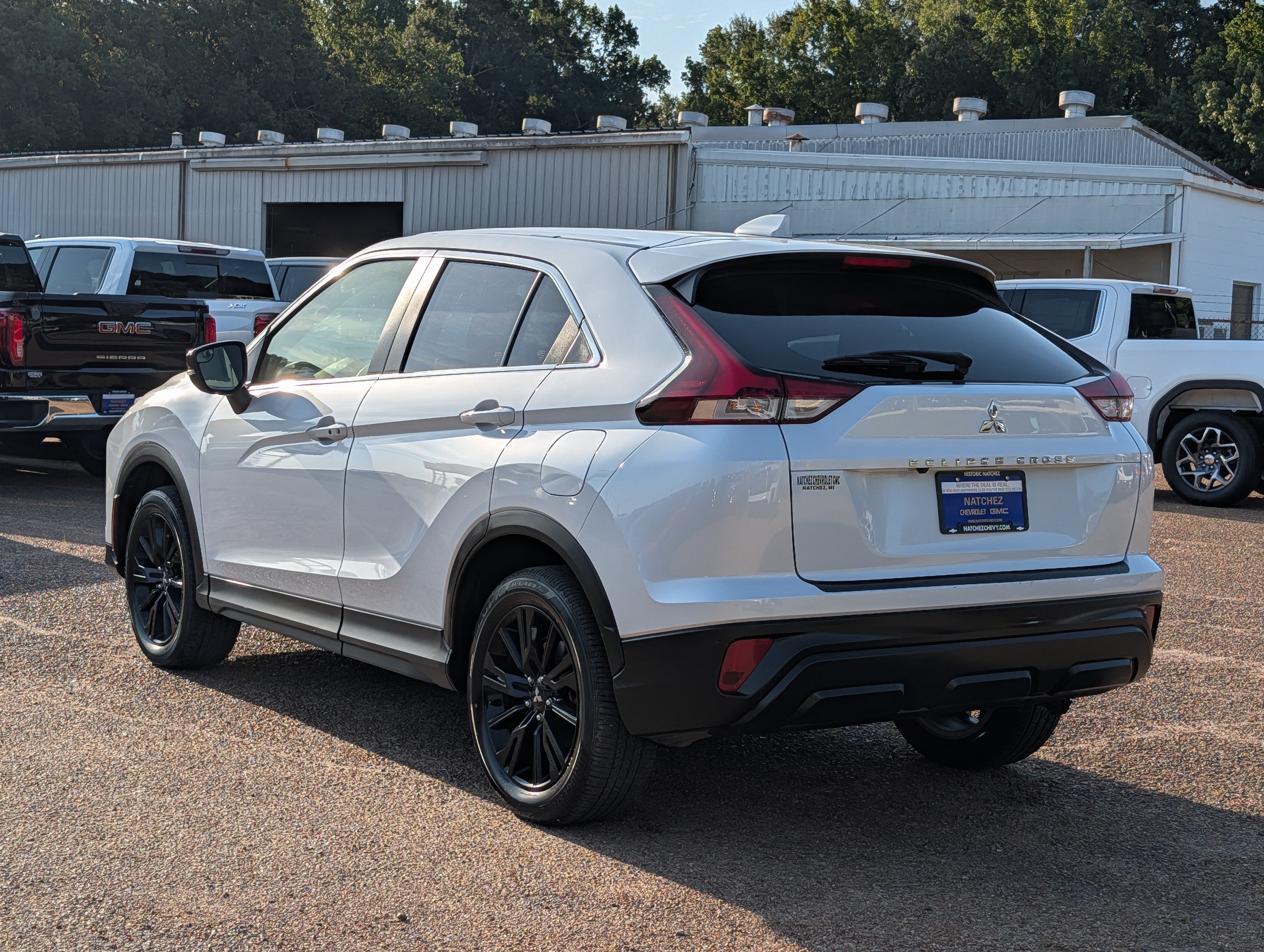 2025 Mitsubishi Eclipse Cross LE