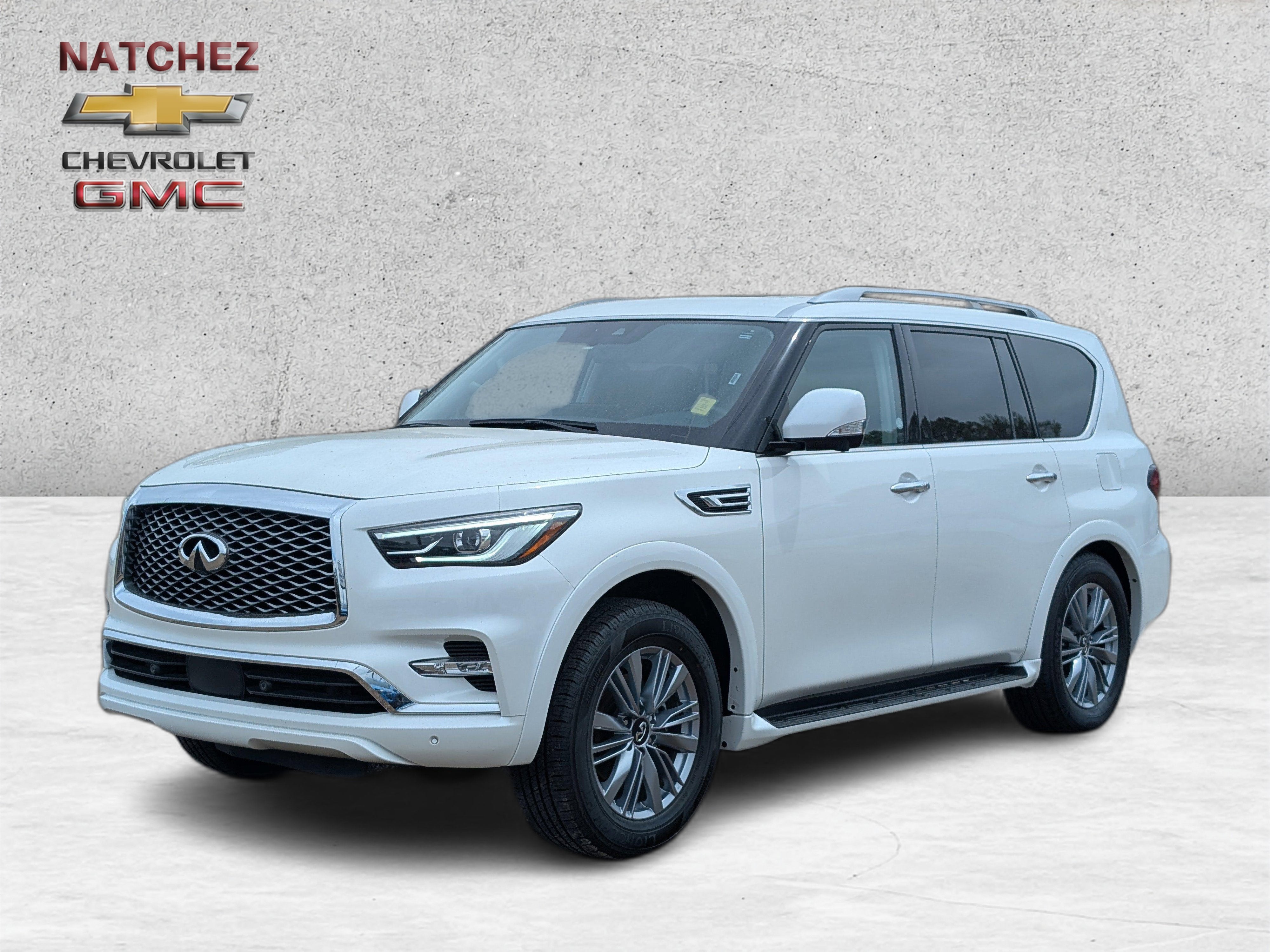 2024 INFINITI QX80 LUXE