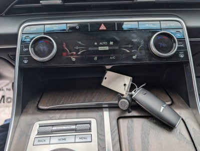 2024 Genesis GV80 NA