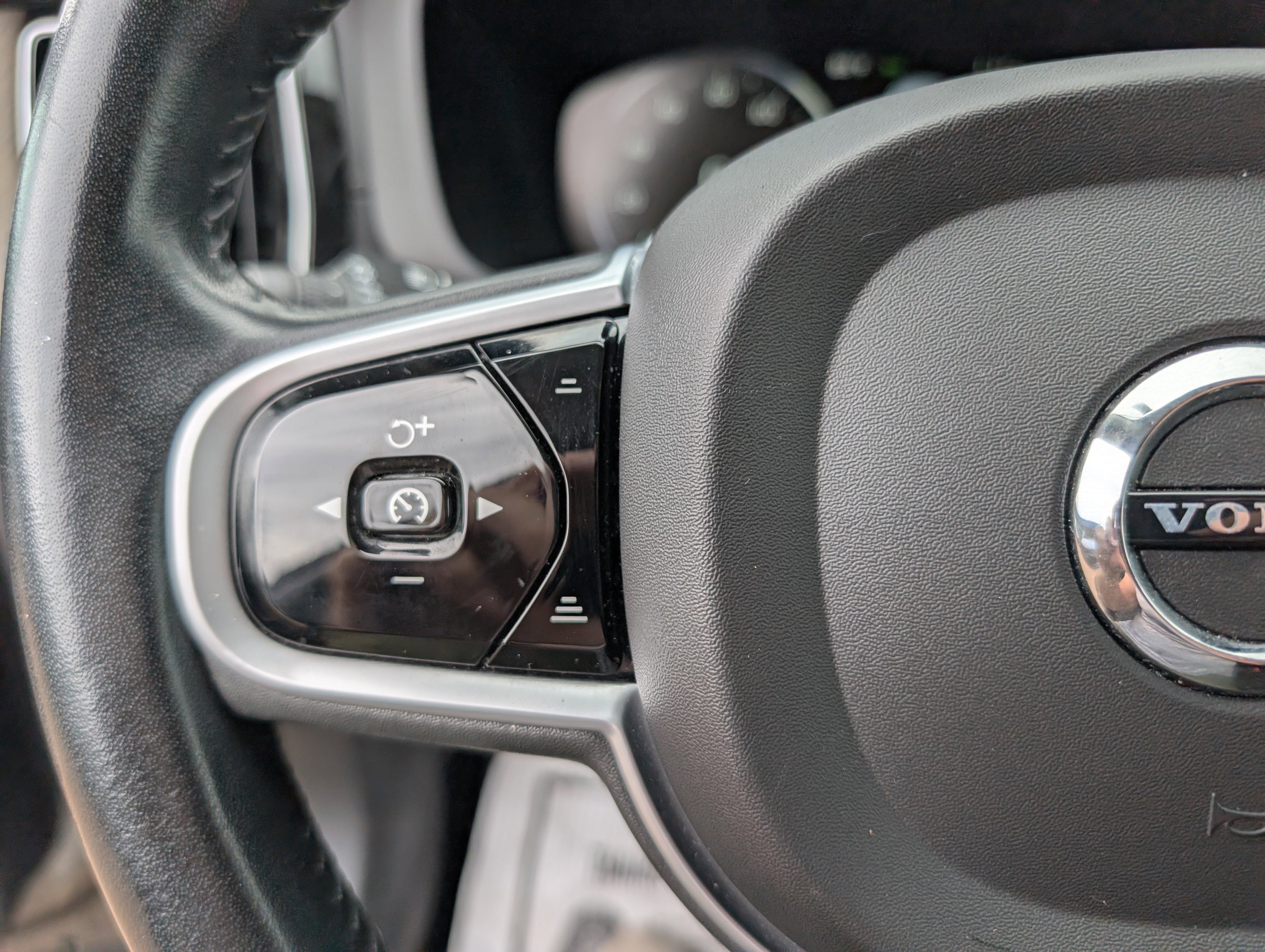 2021 Volvo XC60 Inscription