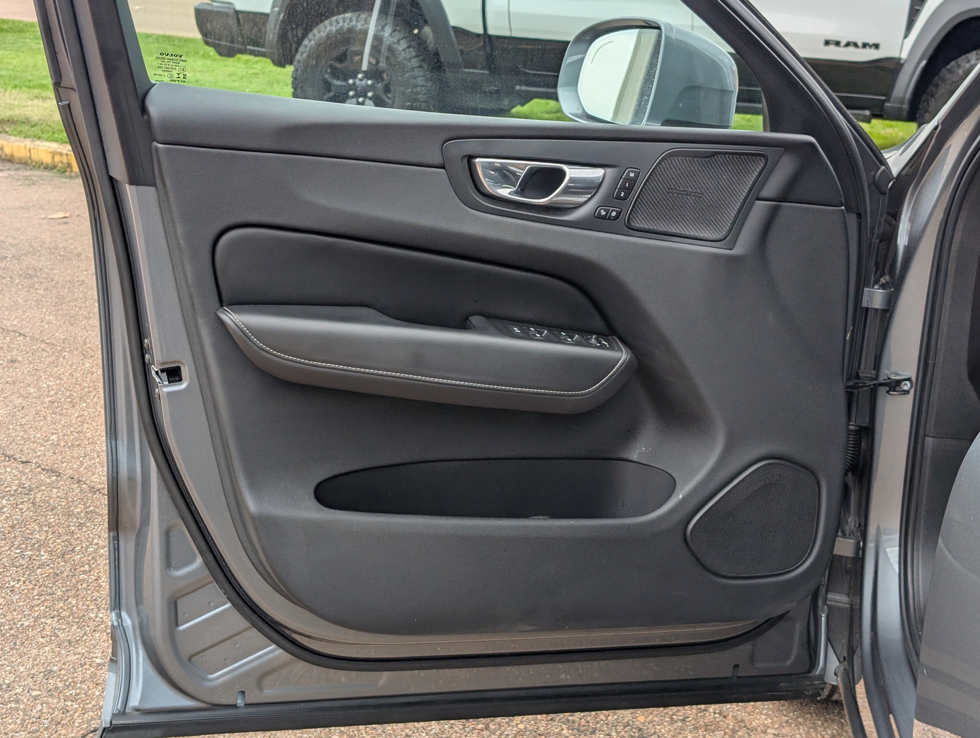 2021 Volvo XC60 Inscription