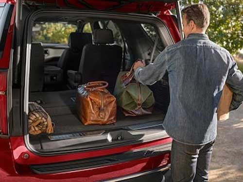 2024 Chevrolet Tahoe power lift gate