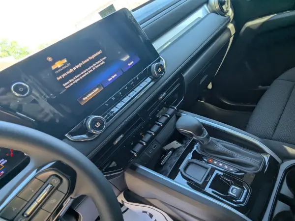 2025 Chevrolet Colorado Display Panel