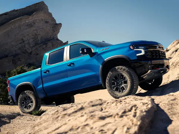 2025 Chevrolet Silverado 1500 Super Cruise