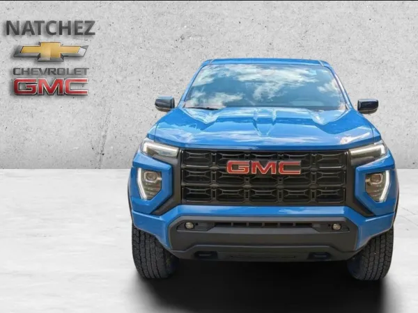 2025 GMC Canyon Front view
