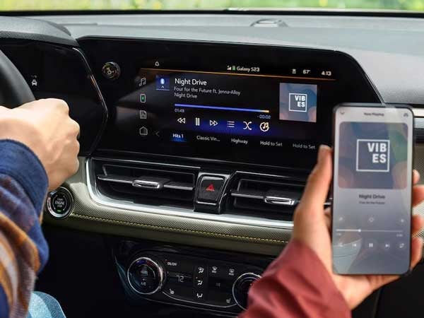 2025 Chevrolet Trailblazer screen